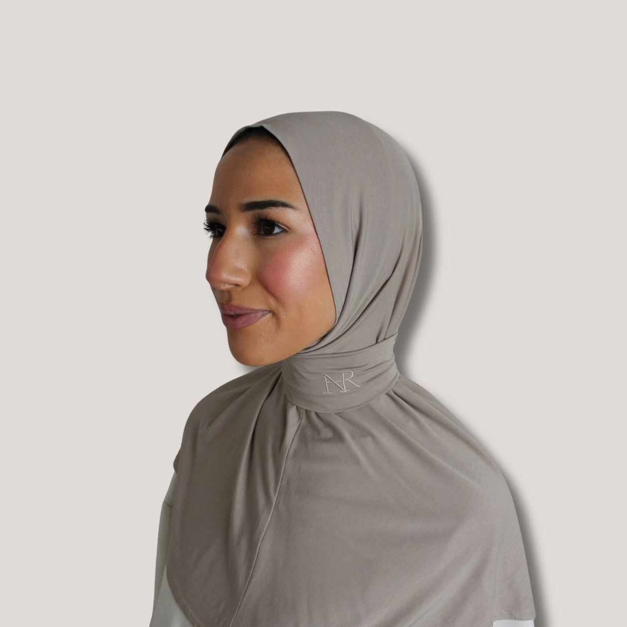 2-in-1 Bamboo instant hijab Bamboo truffle